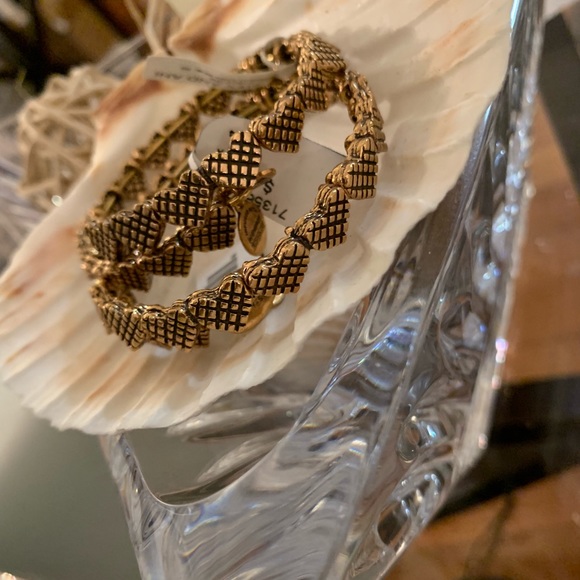 Alex and Ani Heart Bracelet - Picture 4 of 4